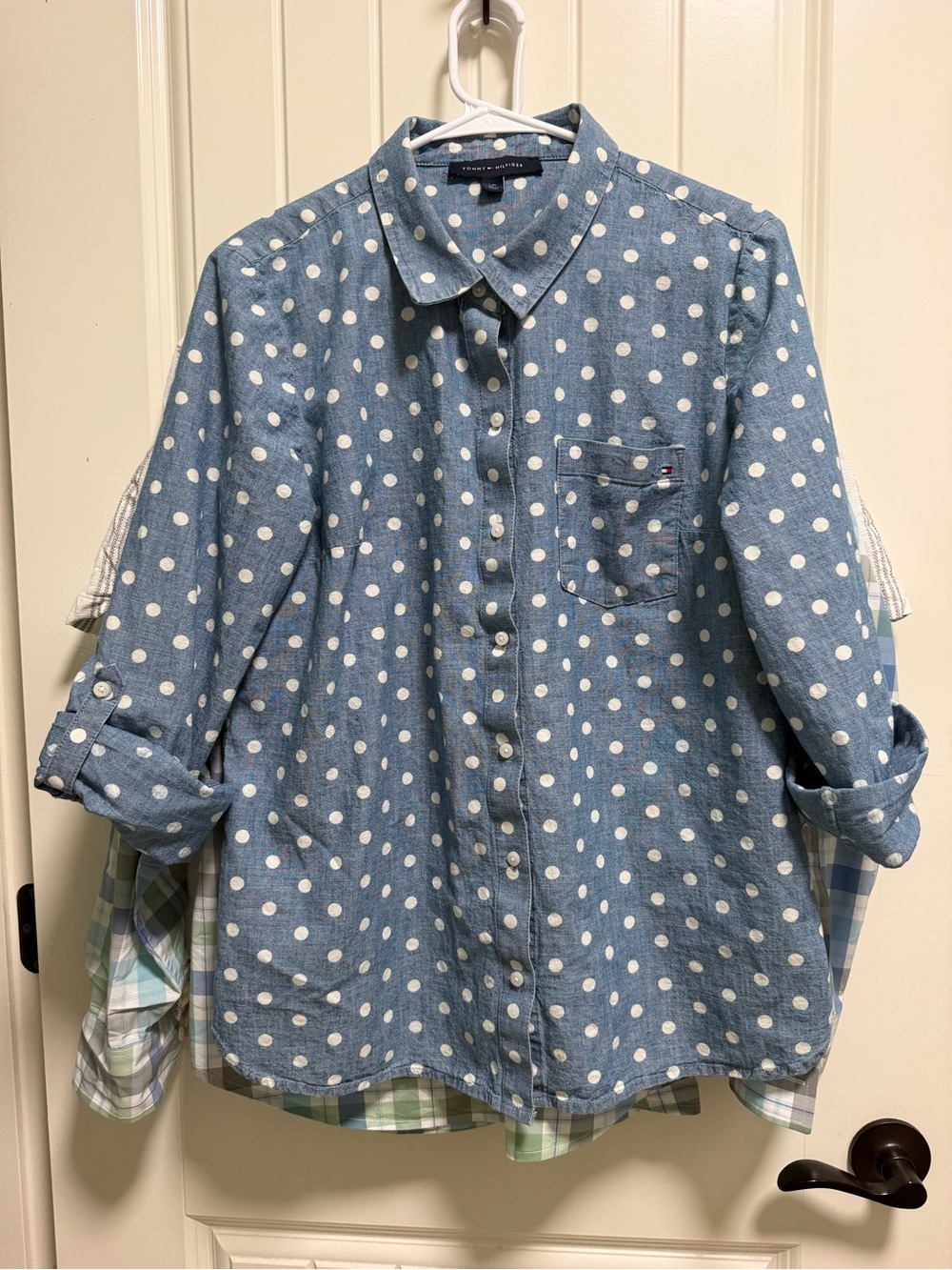 Tommy Hilfiger polka dot blouse. Size large. Excellent condition